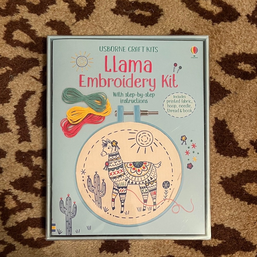 Kids Crafts Born Llama Embroidery Kit - Red, Yellow, Green, Blue